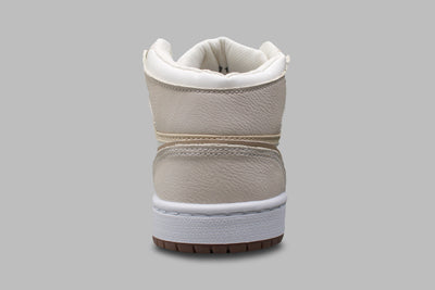 PANAM Bota Coyote Karen Torres