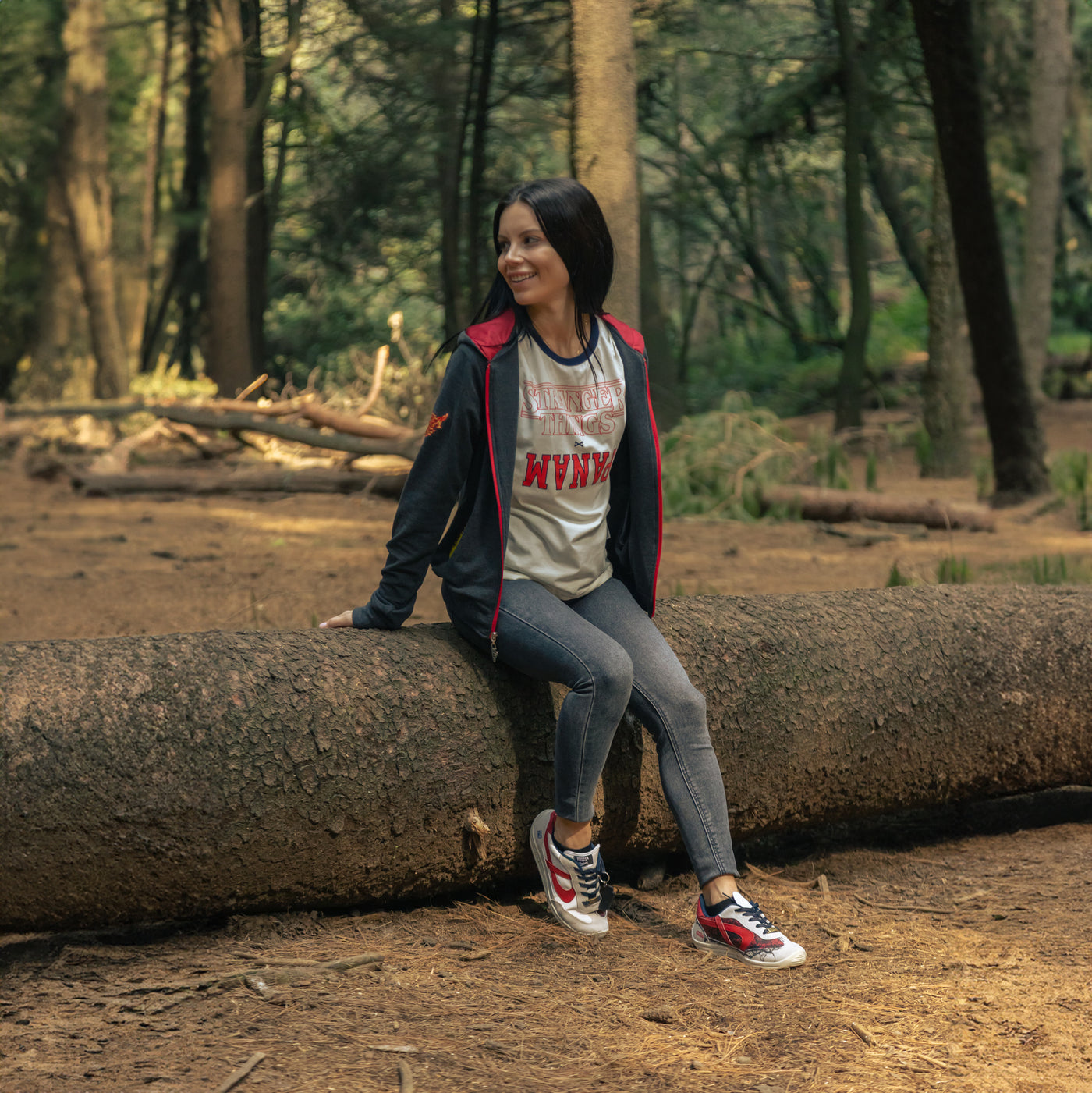 PANAM Playera Stanger Things Mujer