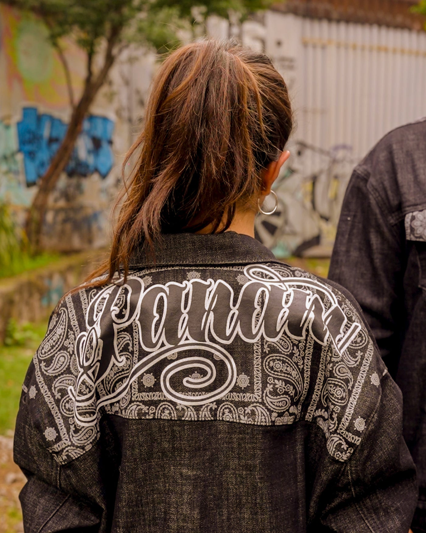 PANAM Chamarra Mezclilla Chicano Mujer